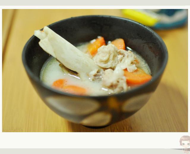 猪蹄胡萝卜汤的做法