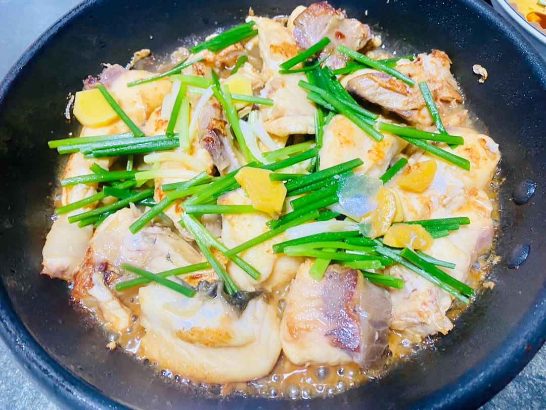 香焖草鱼腩