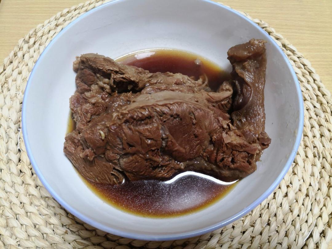 酱牛腱子