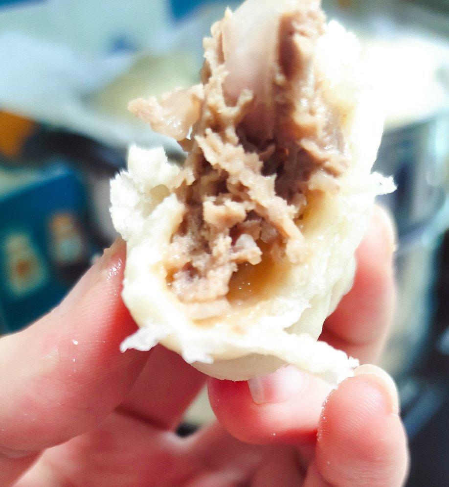 鲜美多汁的洋葱牛肉包子