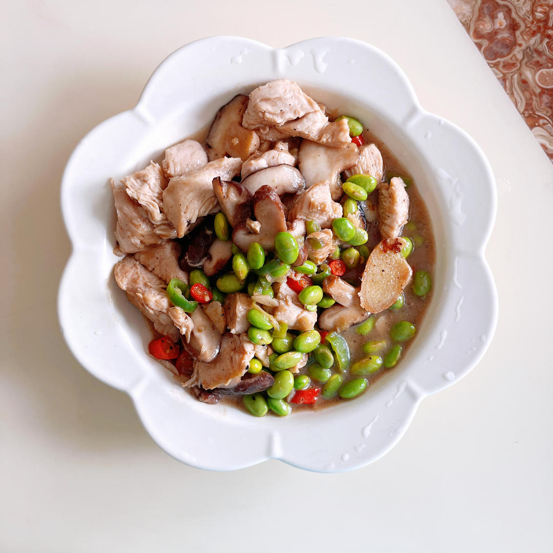 超下饭毛豆炒鸡胸肉