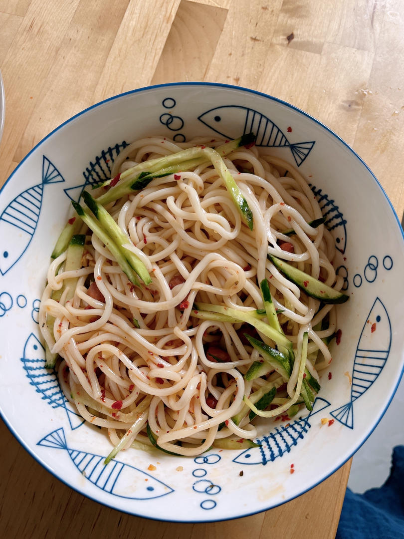 酸辣凉拌面，天热就爱吃这口