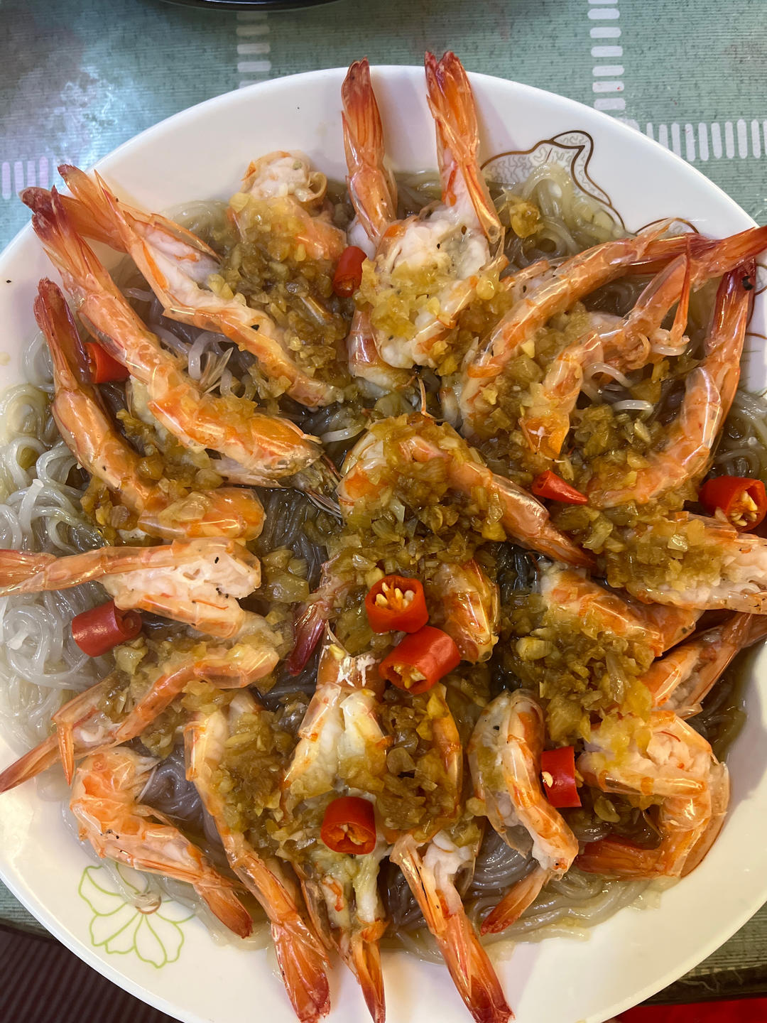 3分钟光盘的粉丝蒜泥虾