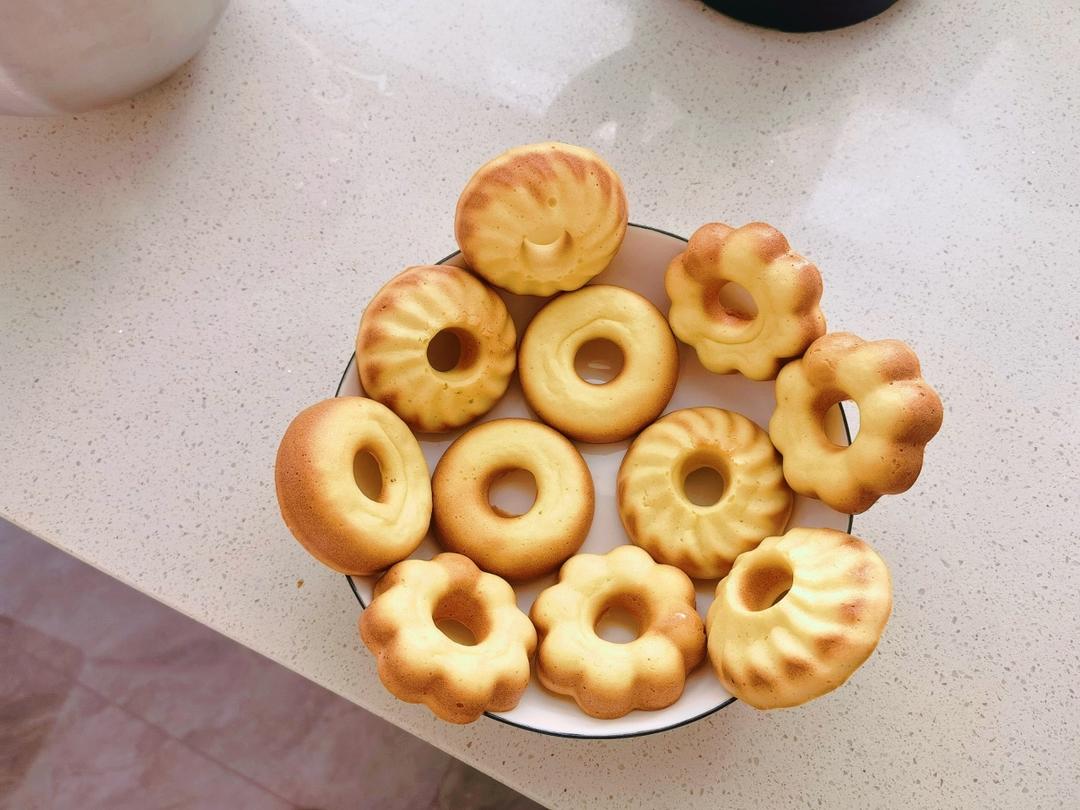 完美甜甜圈--适合学厨12连模