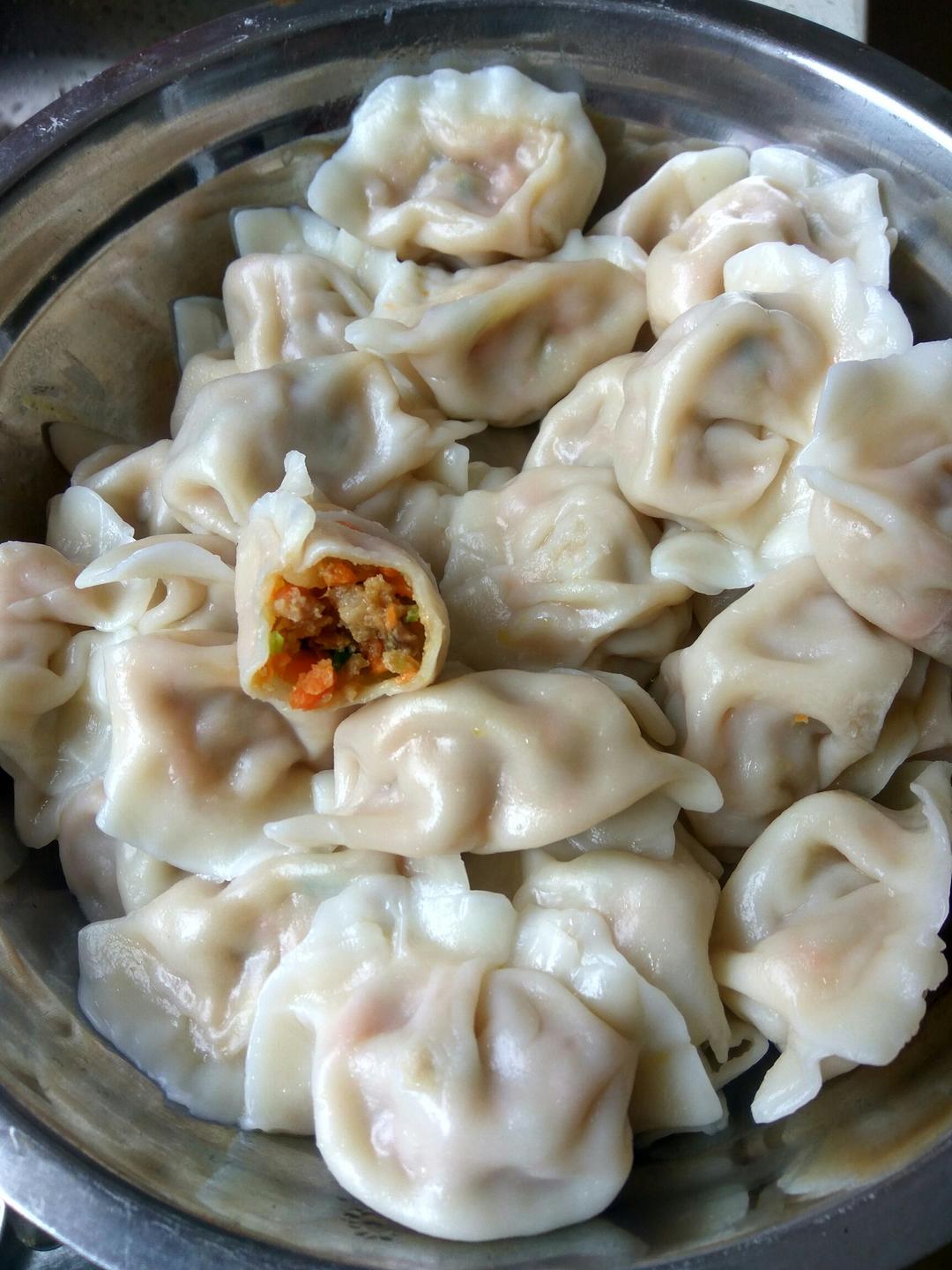 手机用户0091_8smy做的芹菜猪肉馅儿饺子