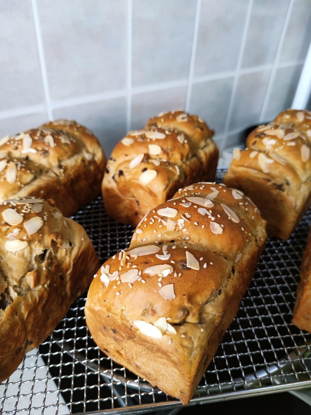 料多多红枣吐司