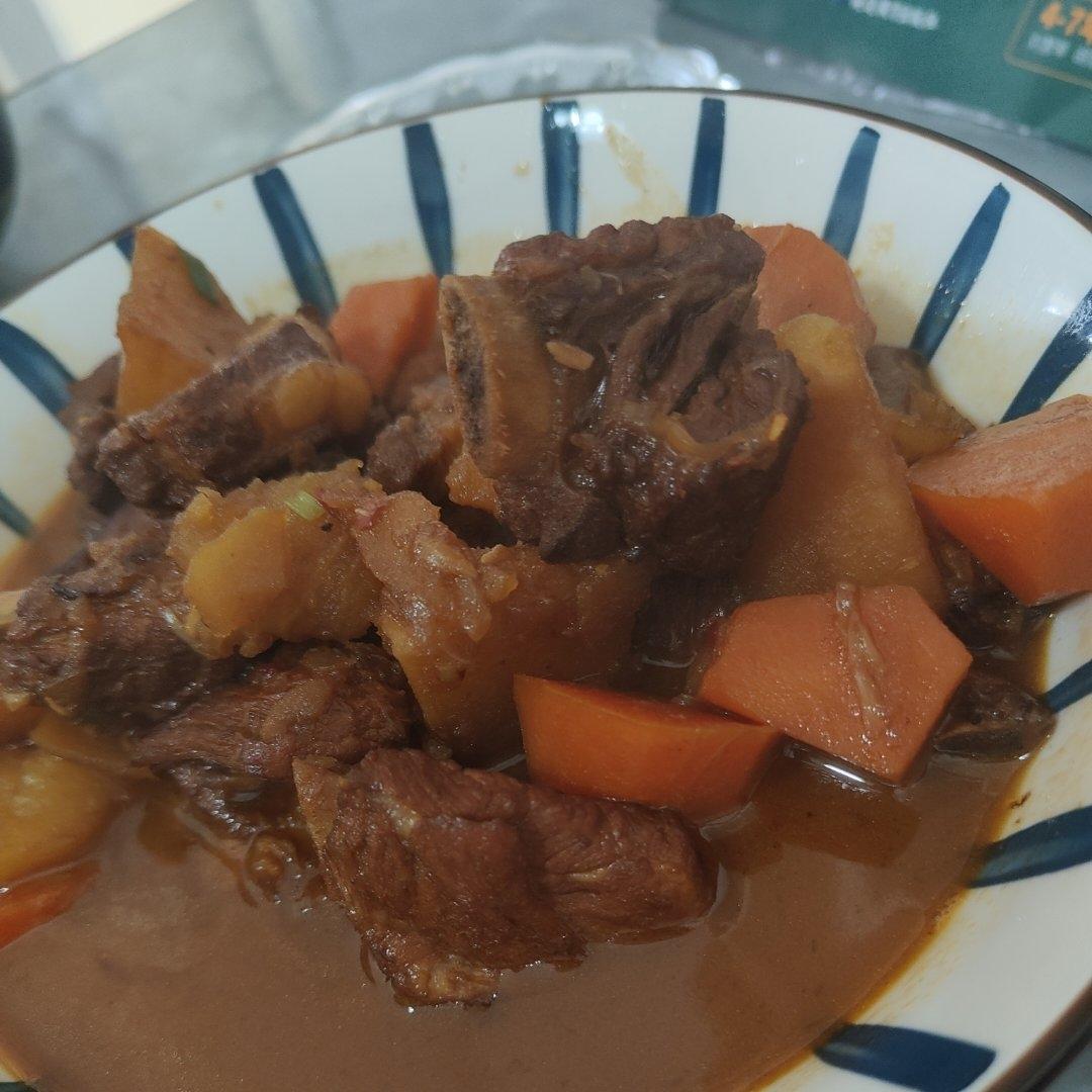 排骨土豆炖粉条