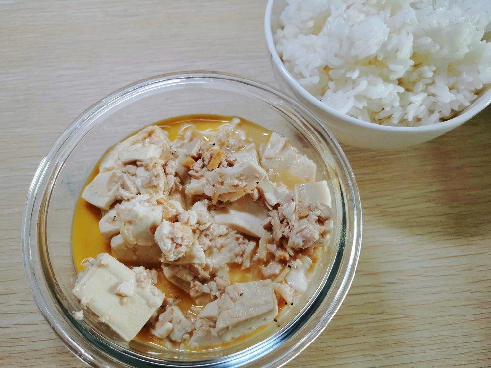 蟹黄豆腐（咸蛋黄版）