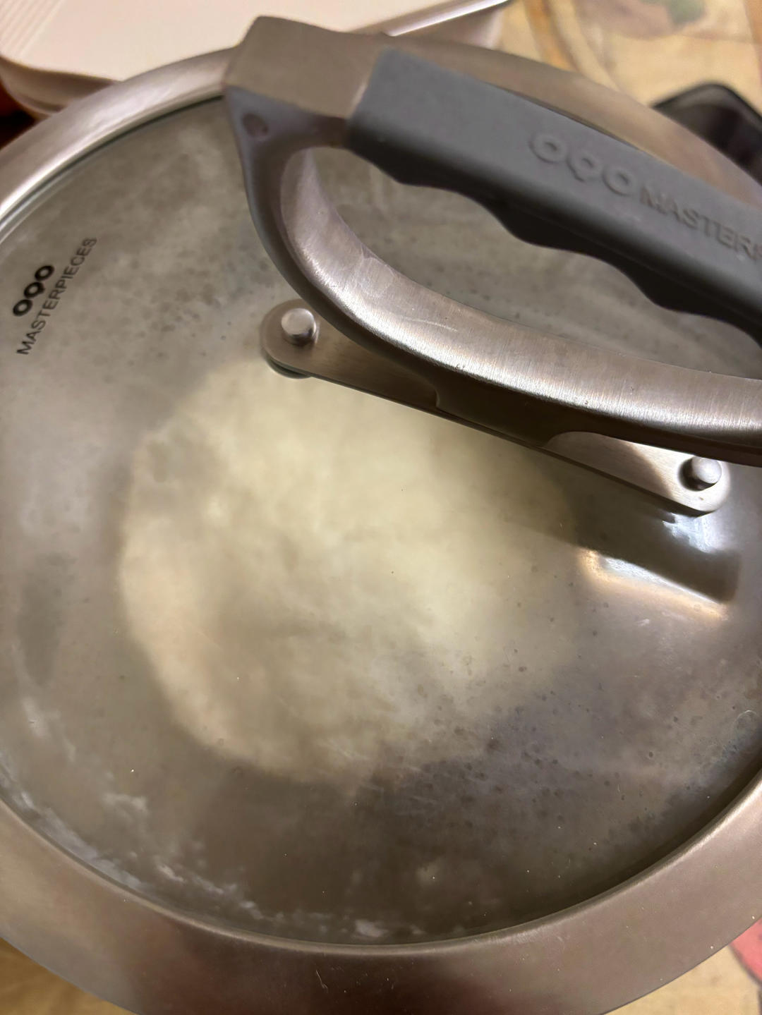 发面只要加这一样，即使冬天也可快速发满盆