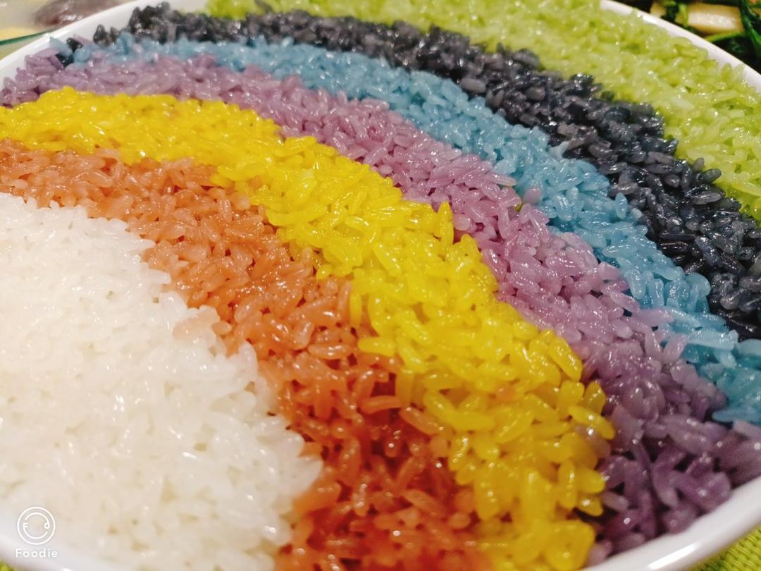 彩色糯米饭
