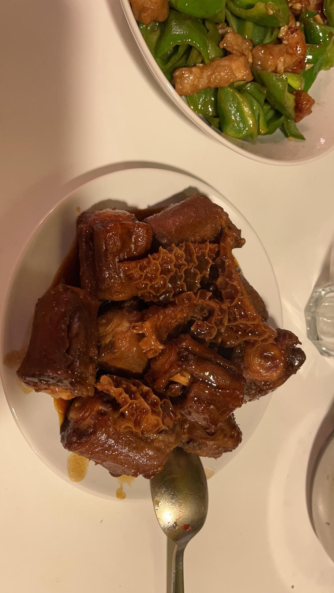 红烧牛尾