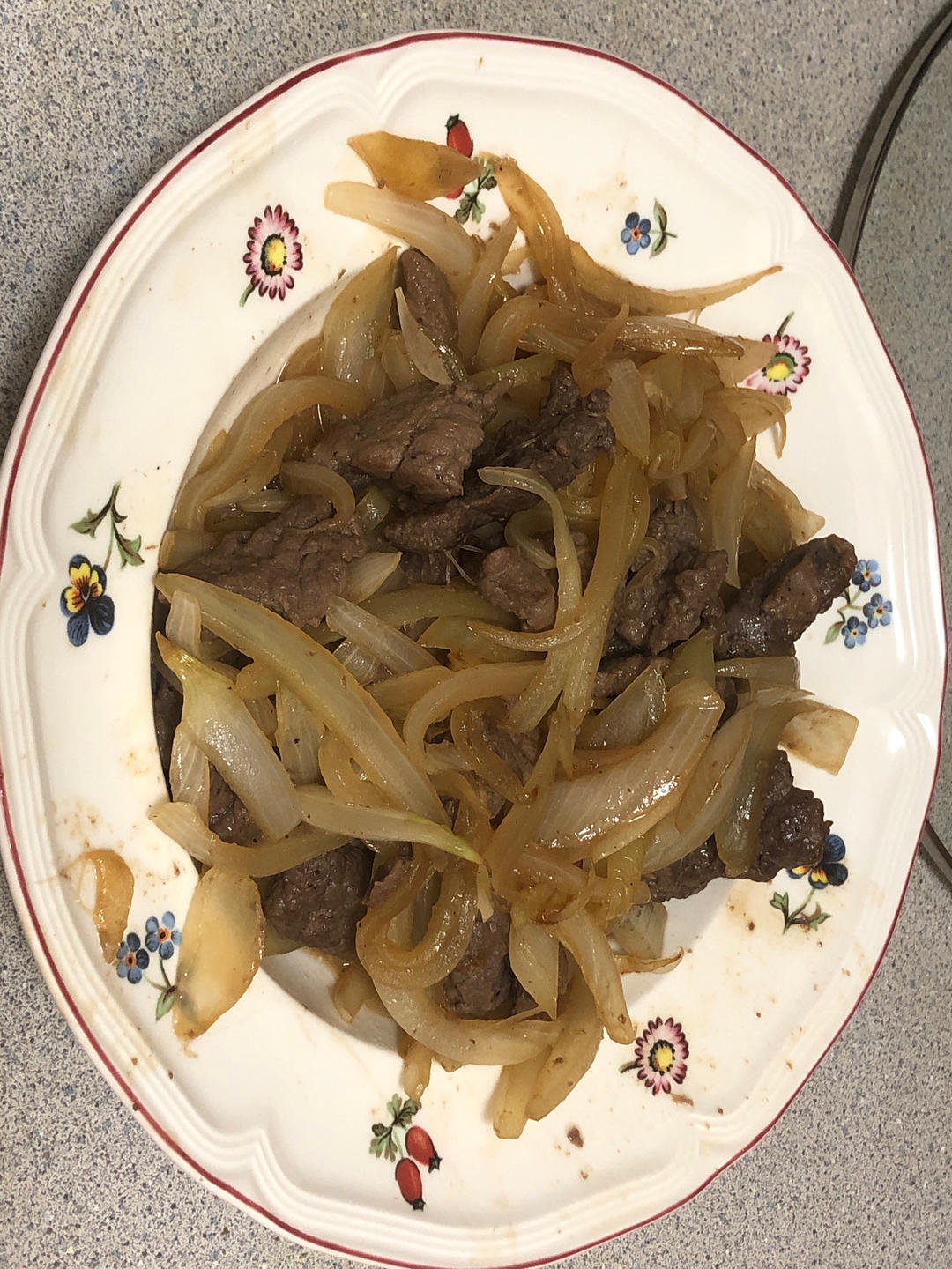 洋葱炒牛肉片