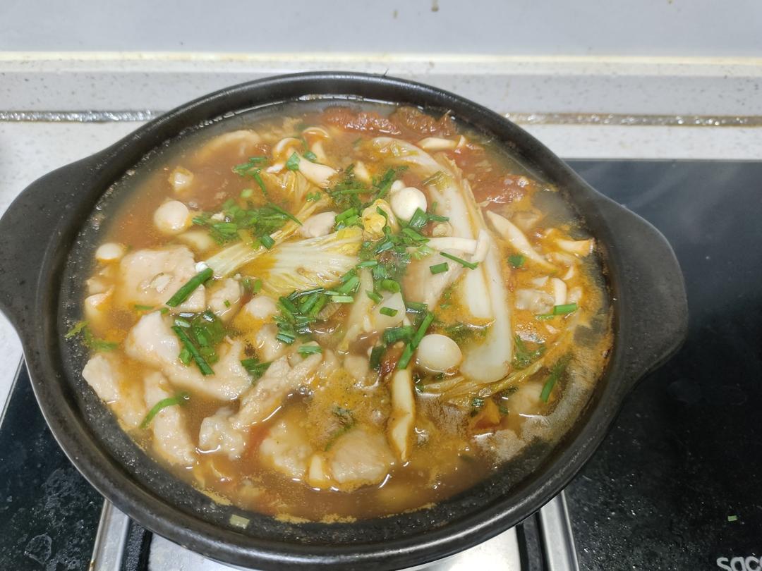 番茄滑肉煲｜酸爽开胃！肉片超级嫩滑