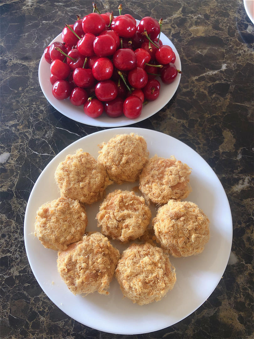 美味海苔肉松小贝