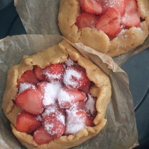 【Brunch 】草莓杏仁百里香塔🍓 strawberry almond and thyme tarts的做法 步骤8
