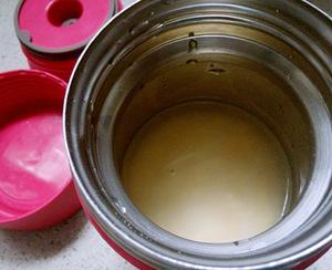 焖烧罐焖出柔滑香浓的营养杂粮豆粥的做法 步骤2