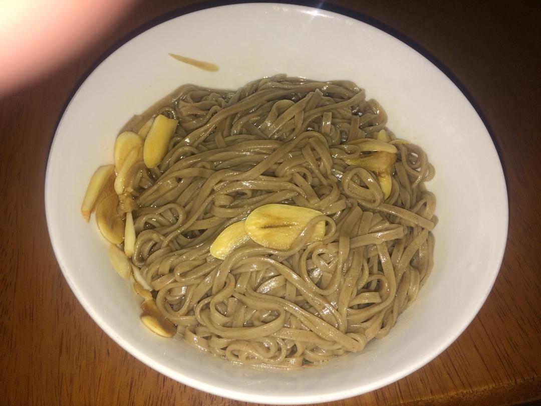 蒜面条