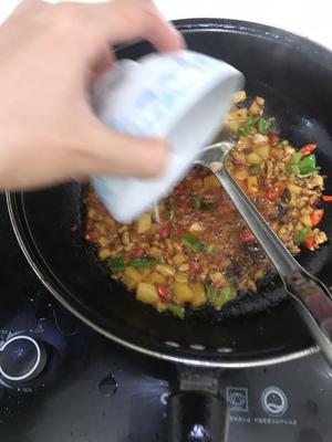 香辣土豆肉沫的做法 步骤8