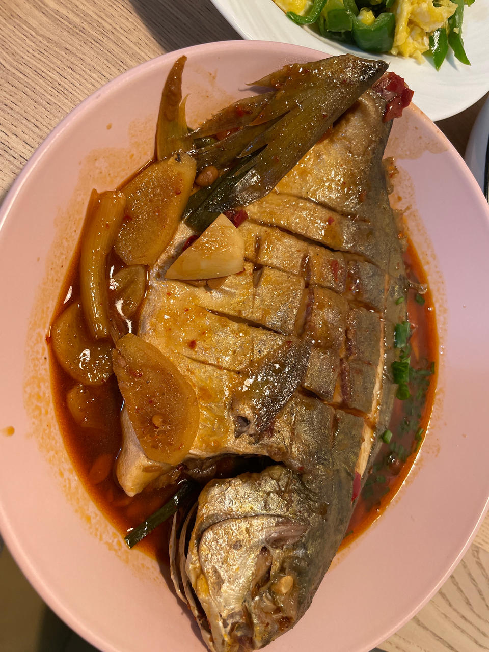 红烧金鲳鱼
