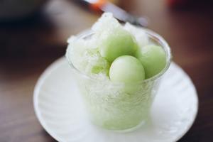 【山姆厨房】蜜瓜刨冰的做法 步骤8