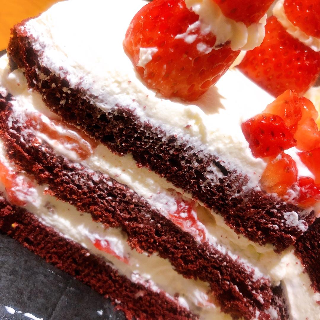 圣诞草莓雪人 红丝绒戚风裸蛋糕