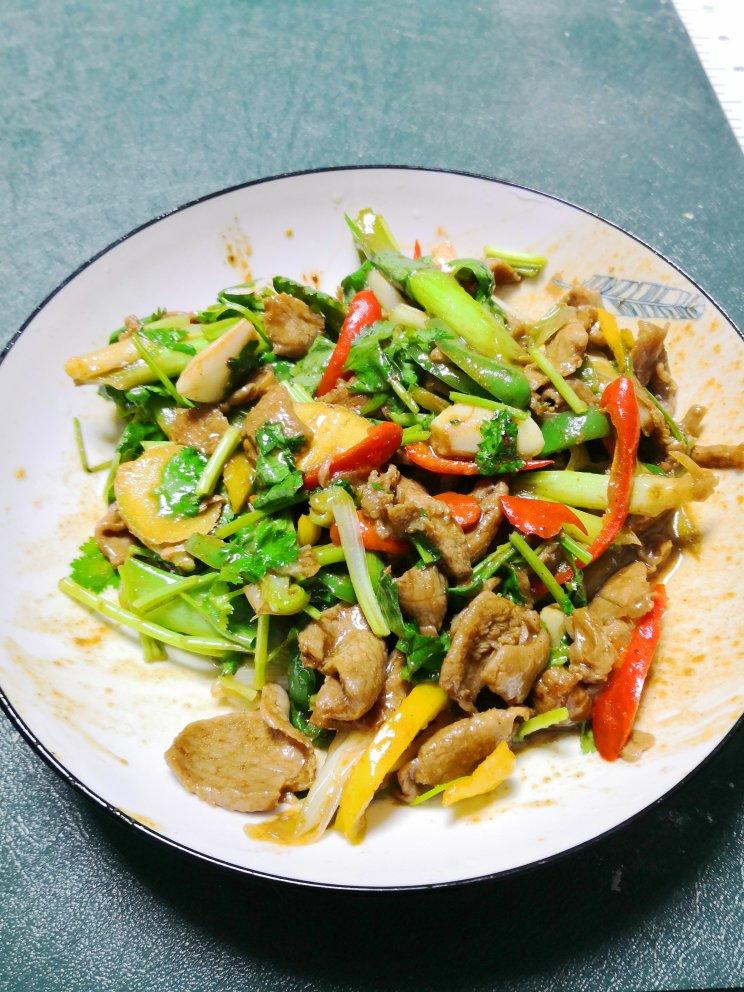 爆炒羊肉