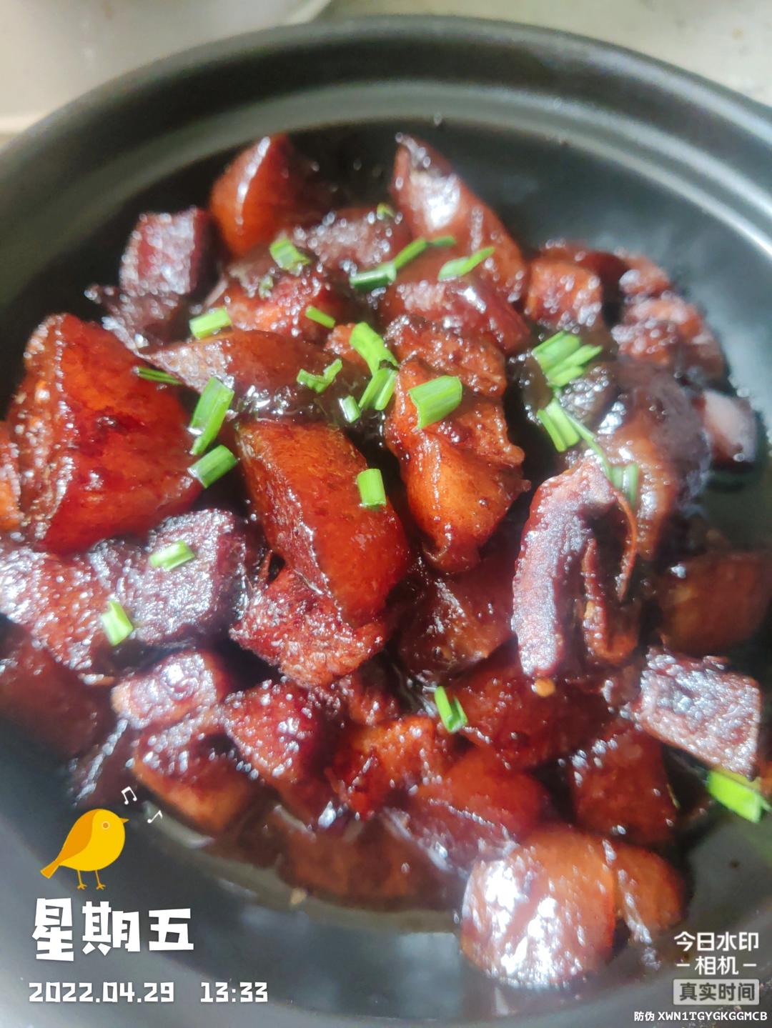 家常萝卜烧肉