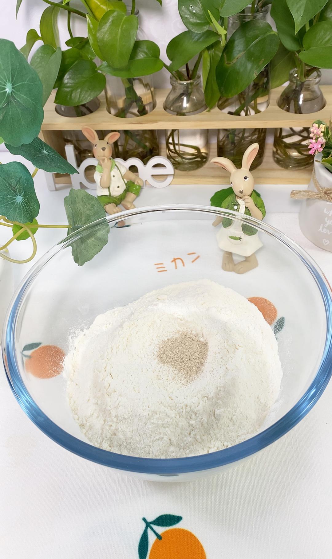 纯奶手撕吐司的做法 步骤1