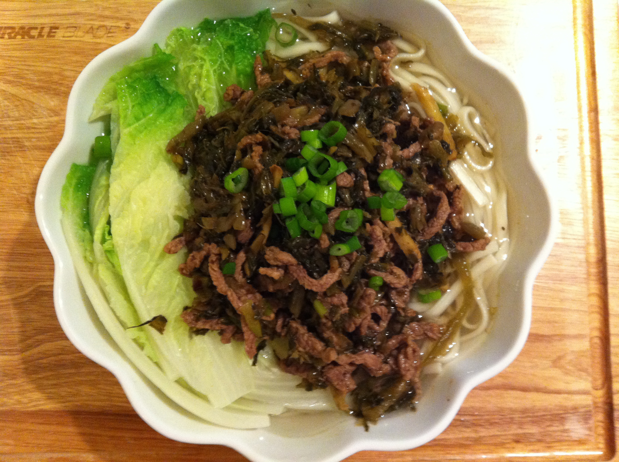 雪菜肉丝面