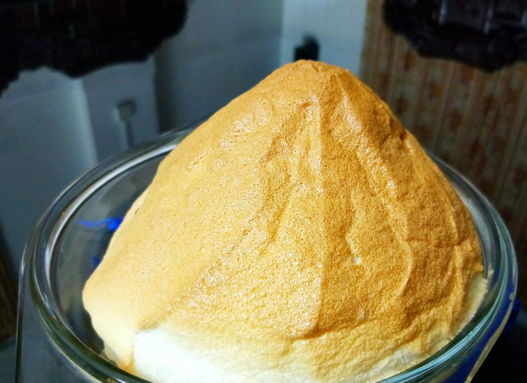 蛋白梳芙厘蛋糕