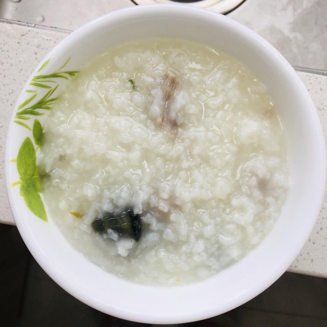 十五分钟快手之香滑皮蛋瘦肉粥(附五分钟电饭煲电压力锅更快捷方法)