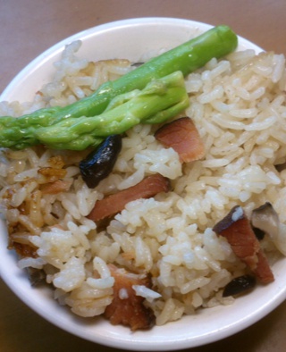 电饭锅版香菇腊肠饭