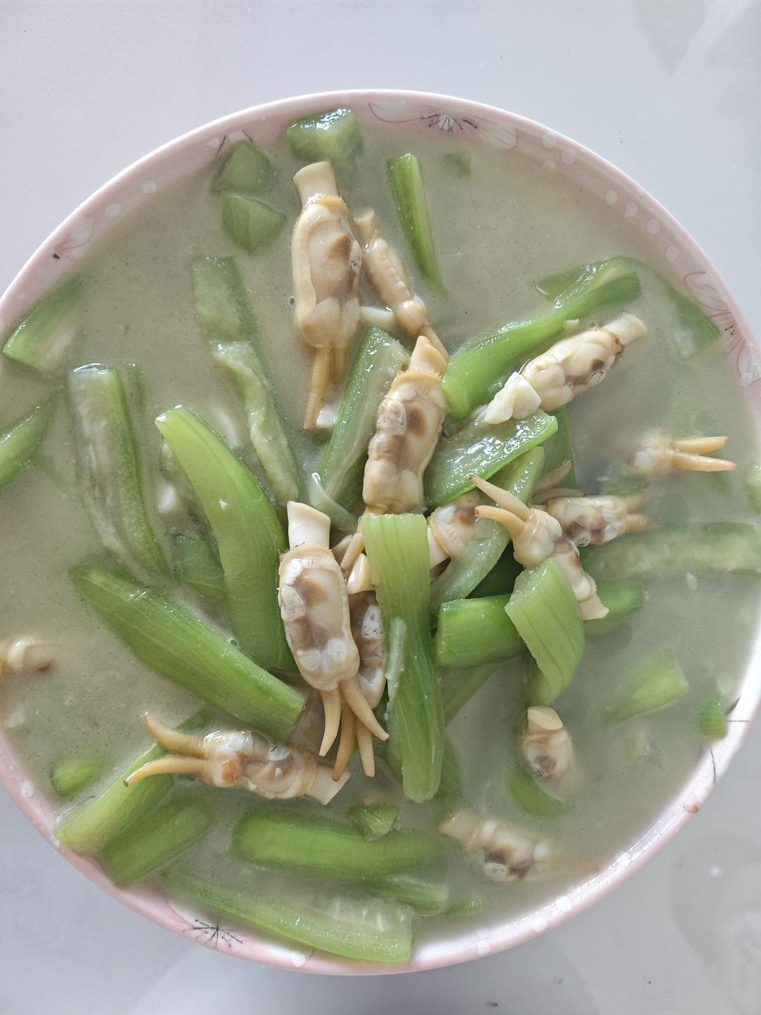 鲜美的丝瓜炒蛏子