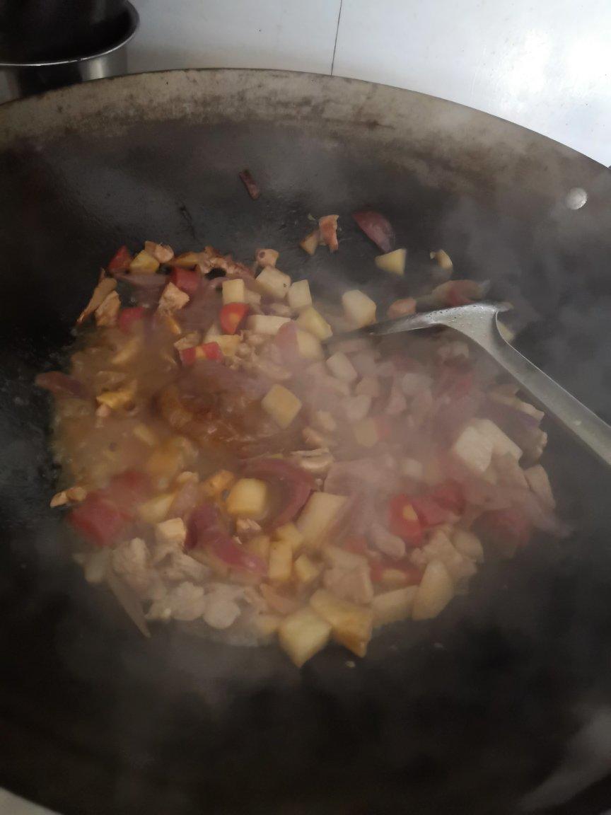 土豆咖喱鸡肉