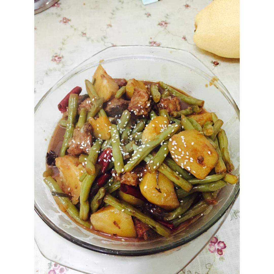红烧肉炖豆角
