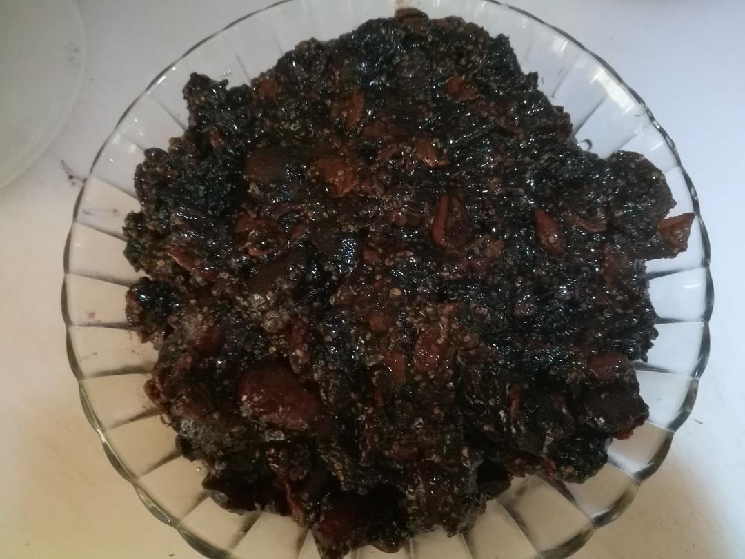 滋补肝肾去黑眼圈的桑葚枸杞膏