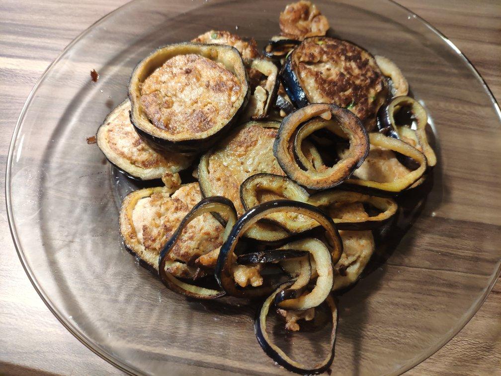 不一样的网红肉沫茄子饼