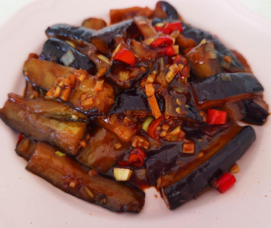 开胃下饭菜！巨简单的家常鱼香茄子煲