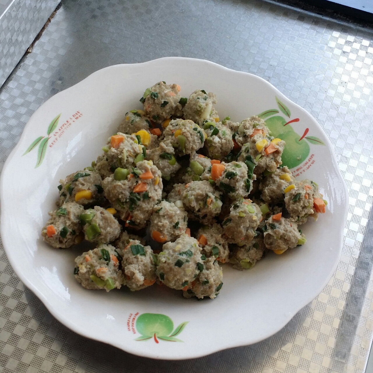 时蔬牛肉丸