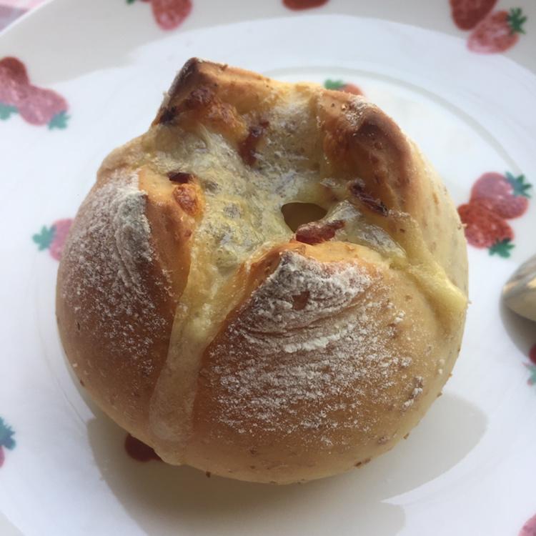 全麦芝士熔岩面包