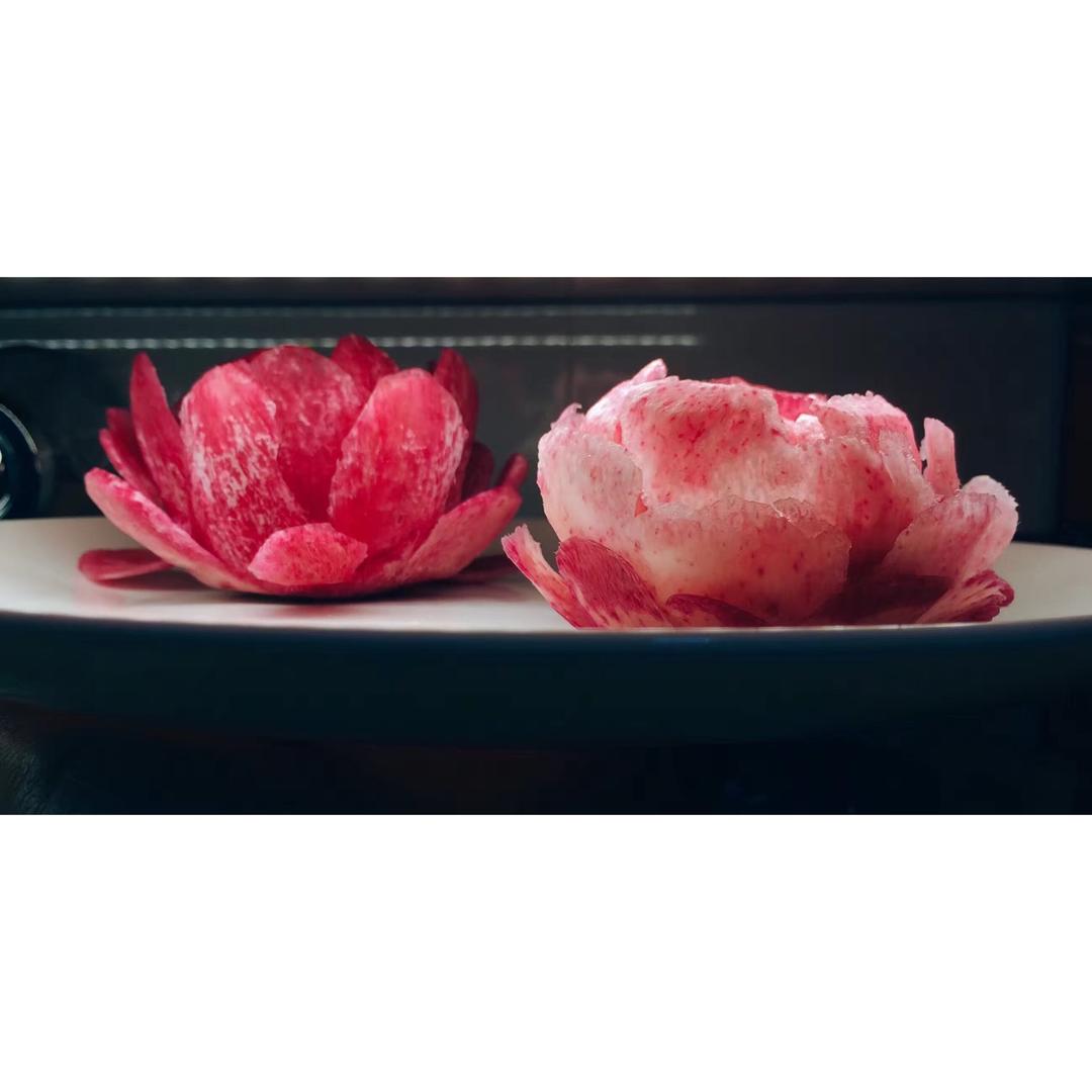雕刻萝卜花让你的菜肴锦上添花