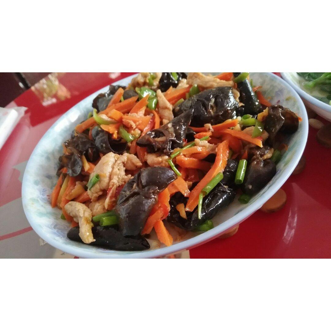 鱼香肉丝Yuxiang Shredded Pork