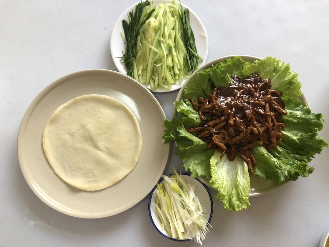 春饼   轻松一次做出十几张的春饼皮