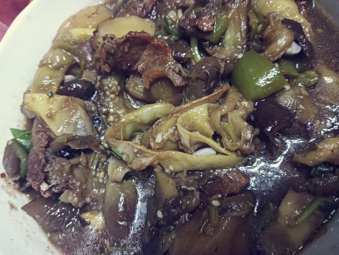 家常炖豆角茄子土豆