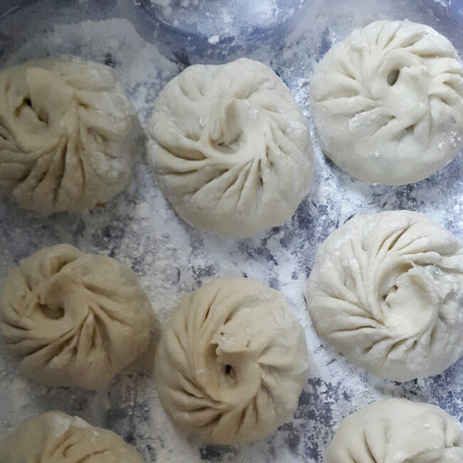 鲜美多汁的洋葱牛肉包子