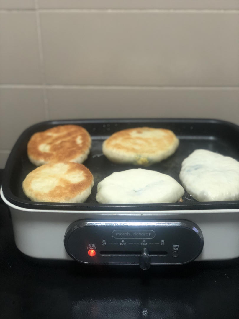 超软的鸡蛋韭菜馅饼