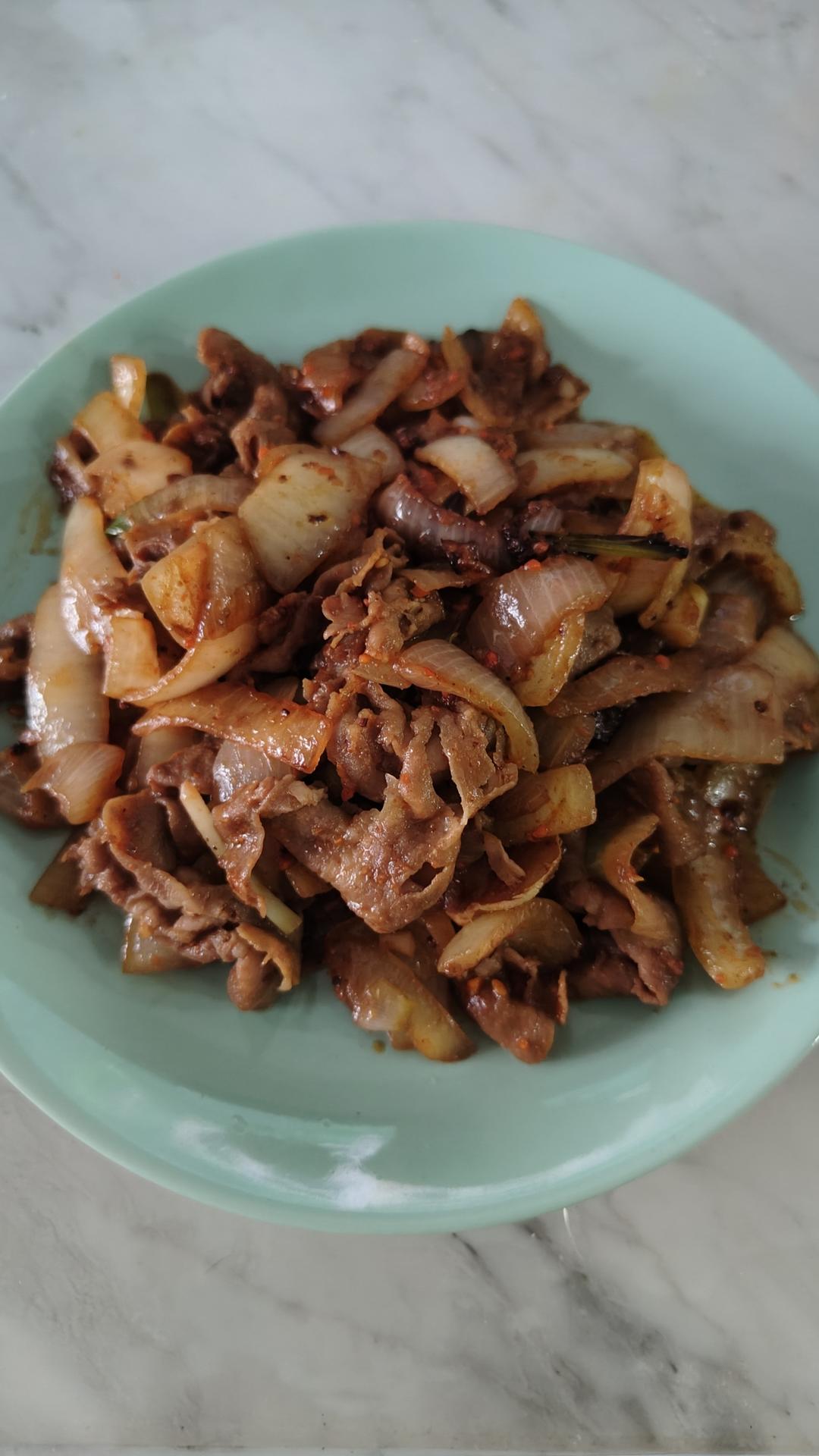 香喷喷的孜然羊肉卷