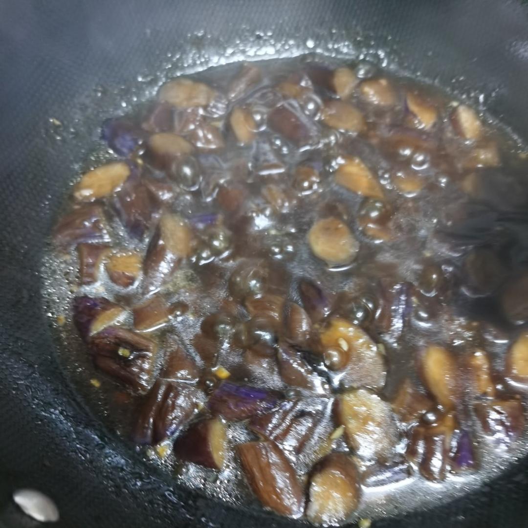 不用油炸，吃出肉味的红烧茄子