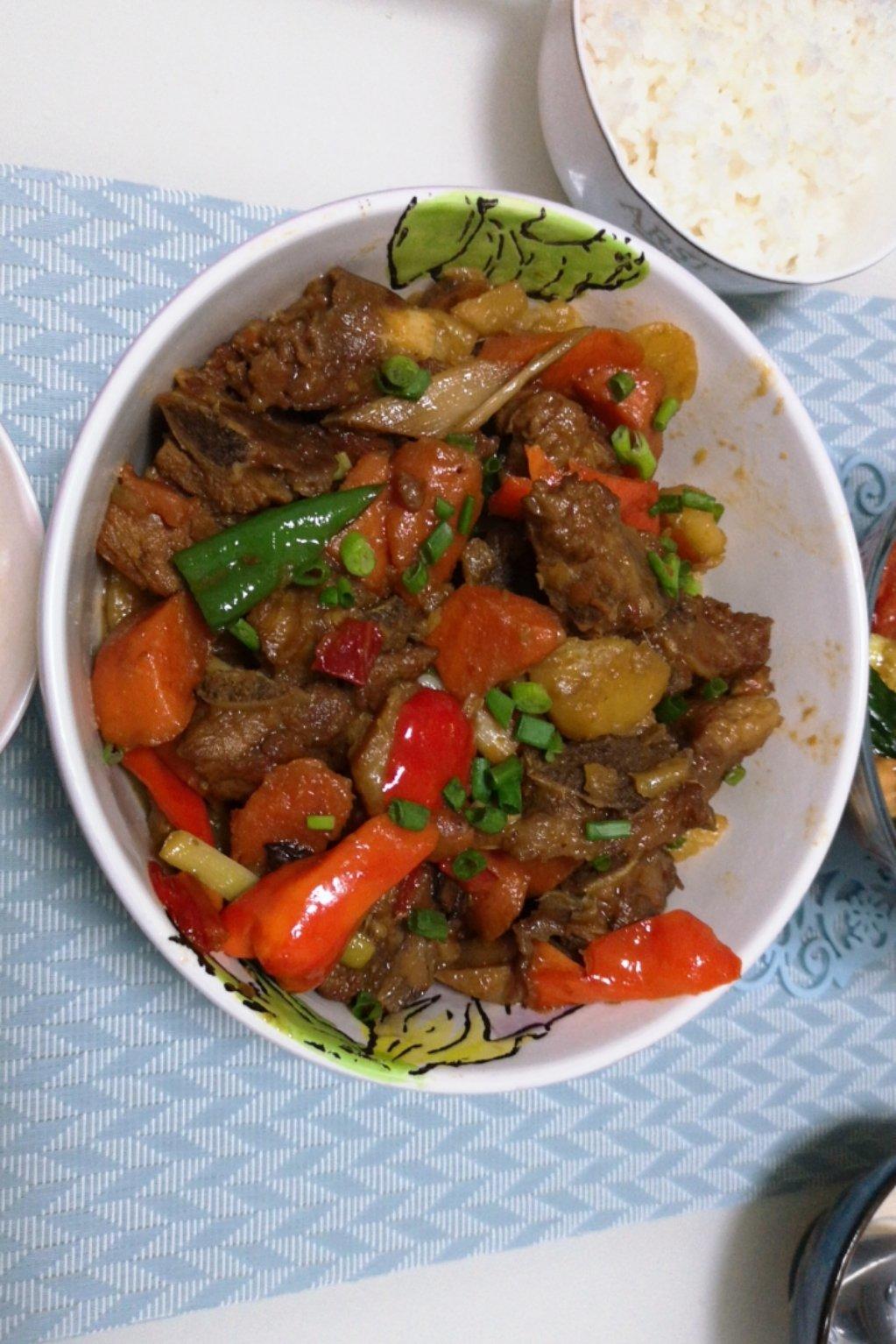 土豆炖排骨