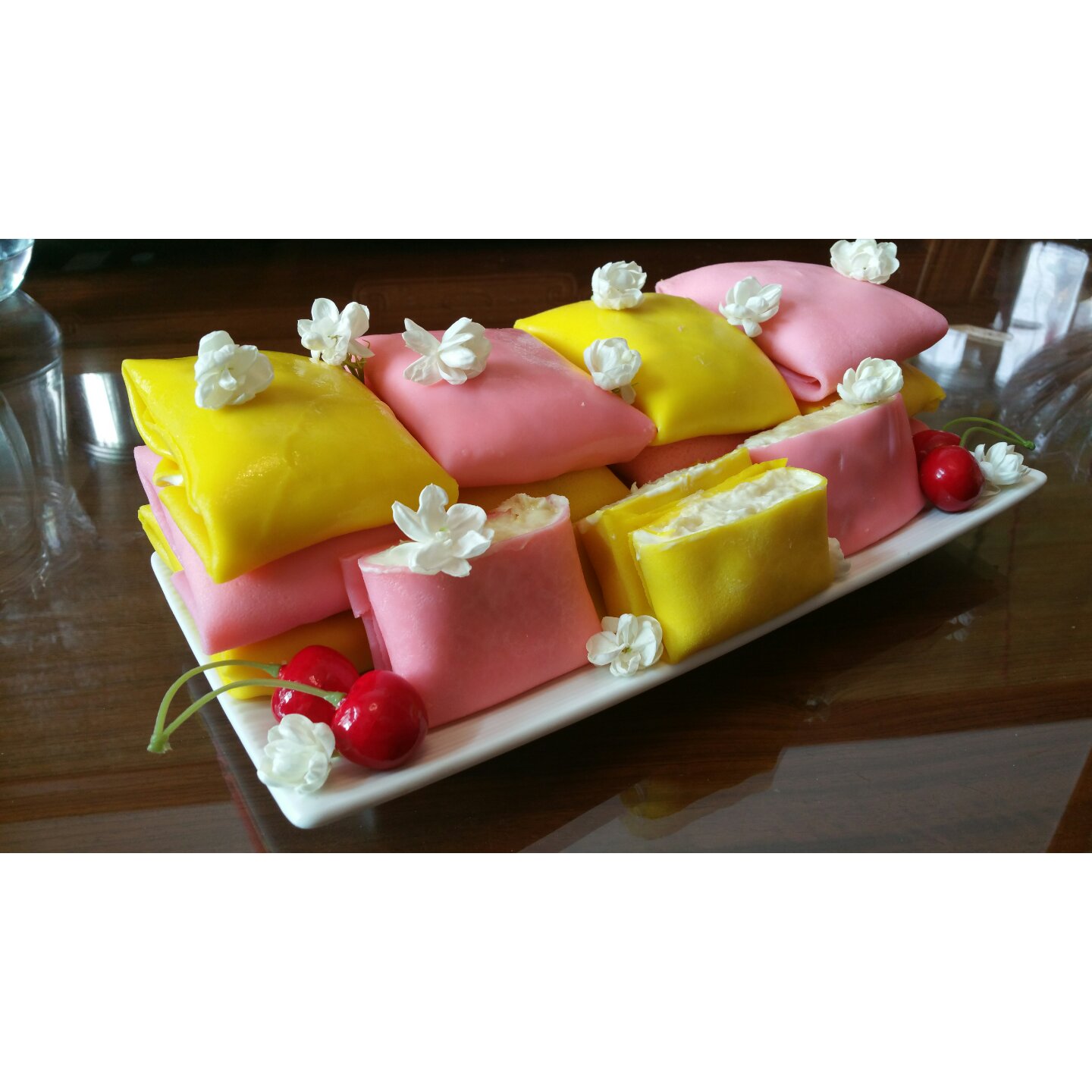 《Tinrry下午茶》教你做芒果班戟和芒果千层饼